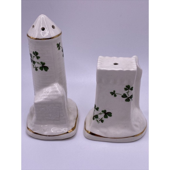 Vintage Carrigaline Pottery Irleand Shamrock Castle Salt & Pepper Shaker Set - Picture 2 of 6
